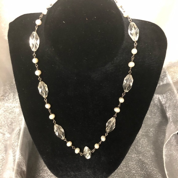 Genuine Crystal  Genuine Pearl Necklace